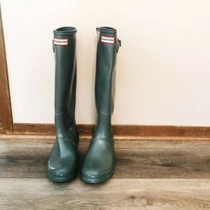 Women’s Gray Tall Hunter Boots size 8